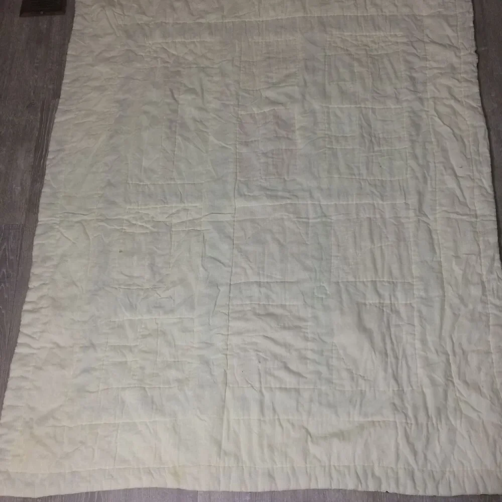 Handmade Hand Sewn Christmas Quilt Present Pattern Holiday Throw 47